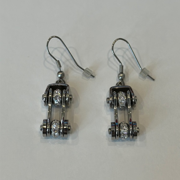 Silver Bike Chain Earrings with Stones - Picture 1 of 4